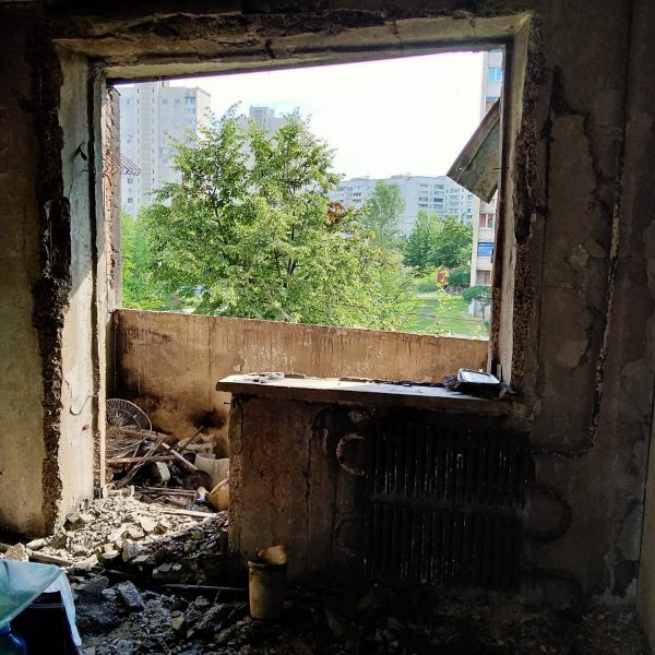 Appartements après bombardements de familles qui ont besoin de votre soutien en Ukraine