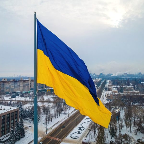 Ми боремося разом. Дякуємо всім з усього світу за підтримку.