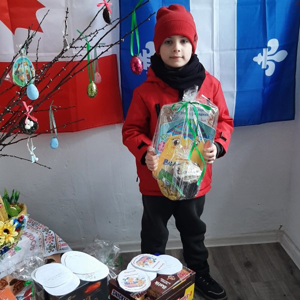 Avec votre aide, LIFEUA rend les enfants ukrainiens très heureux