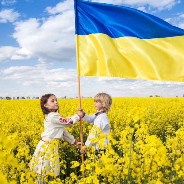 Avec votre aide, on aide les enfants ukrainiens